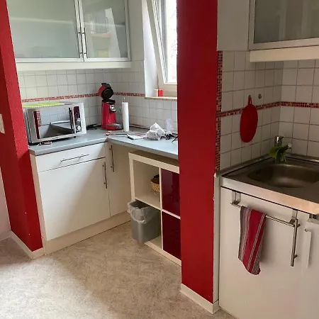 Zwei Mit Balkon Und Stellplatz Voll Moebliert * Trier